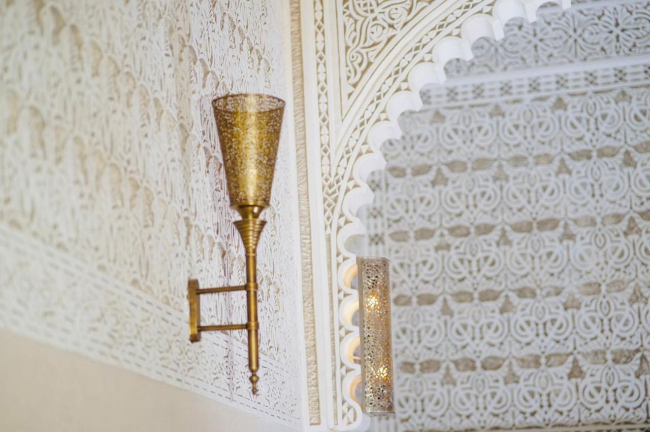 Riad Amelia : Lalla Nora Room Tétouan Екстериор снимка